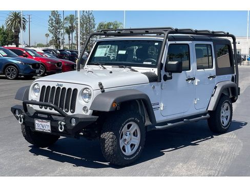 Used 2016 Jeep Wrangler Unlimited Sport AWD/4WD image 2
