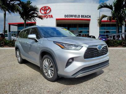 Used 2022 Toyota Highlander Platinum
