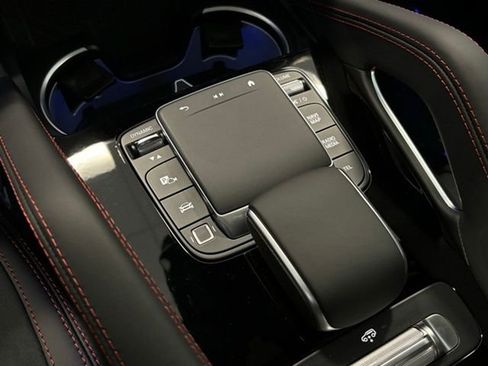 New 2025 Mercedes-Benz GLE 53 AMG 4MATIC image 17