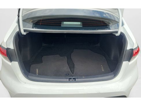 Used 2024 Toyota Corolla LE FWD image 9