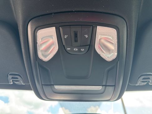 Used 2023 RAM 1500 Big Horn AWD/4WD image 10