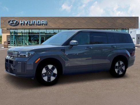 New 2026 Hyundai Santa Fe SE FWD image 2
