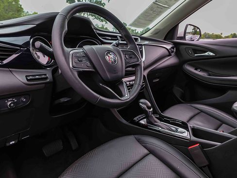 Used 2023 Buick Encore GX Essence w/ Advanced Technology Package AWD/4WD image 7