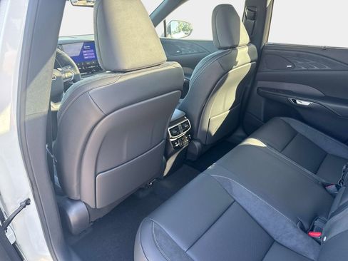 New 2026 Lexus RX 350 AWD/4WD image 13
