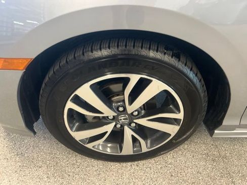 Used 2021 Honda Odyssey Touring image 13