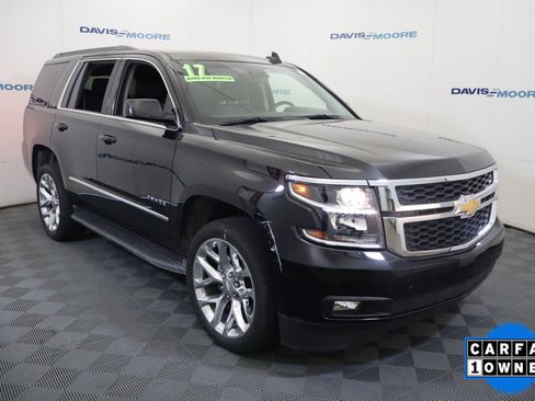 Used 2017 Chevrolet Tahoe LT w/ Luxury Package AWD/4WD image 3
