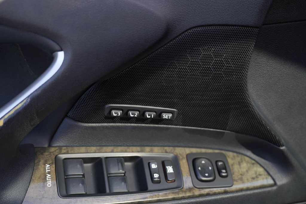 Used 2012 Lexus IS 350 AWD w/ Luxury Plus Value Edition image 24