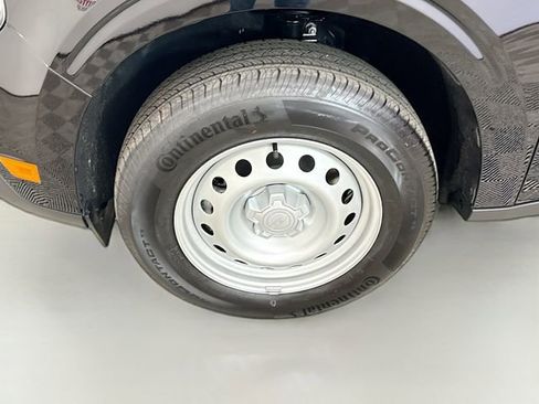 Used 2025 Ford Maverick XL image 28