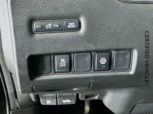 Certified 2023 Nissan Murano SV AWD/4WD image 12