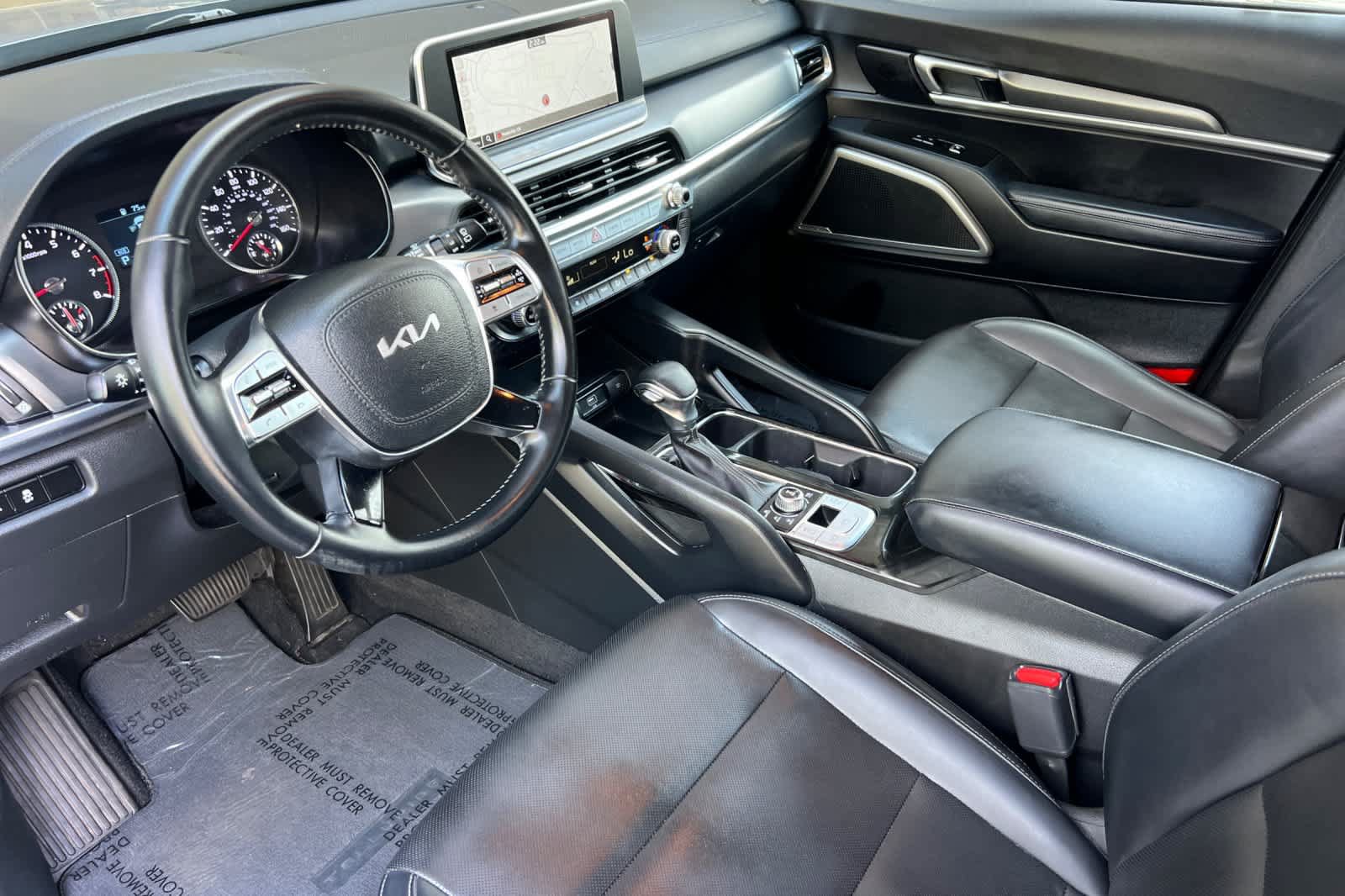 Used 2022 Kia Telluride LX AWD/4WD image 11