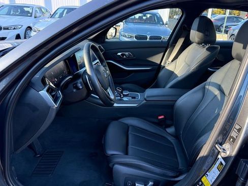 Used 2022 BMW 330i xDrive 330i xDrive w/ Premium Package image 17