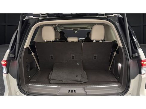 Used 2024 Lincoln Navigator Reserve AWD/4WD image 26