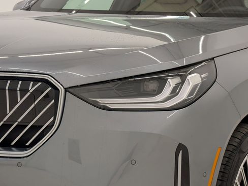 New 2026 BMW X3 xDrive30 w/ Premium Package image 11