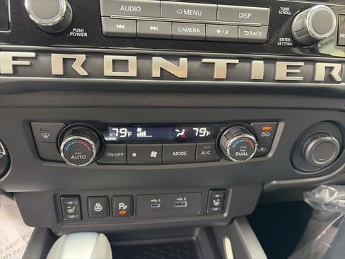 New 2026 Nissan Frontier SV image 18