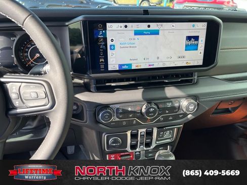 New 2026 Jeep Gladiator Mojave AWD/4WD image 8