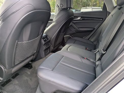 Used 2018 Audi Q5 2.0T Premium Plus w/ Premium Plus Package image 5