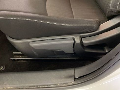 Used 2024 Nissan Sentra SV FWD image 25