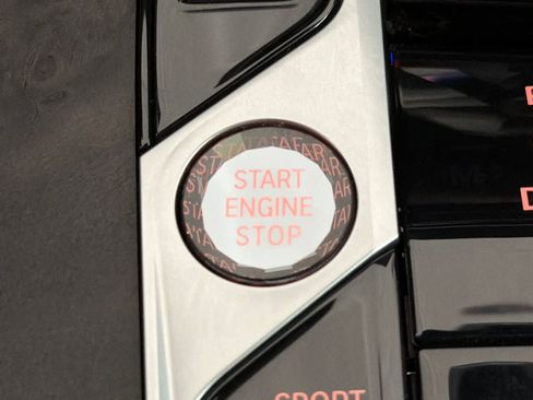 Used 2024 BMW X5 sDrive40i w/ Executive Package RWD image 23