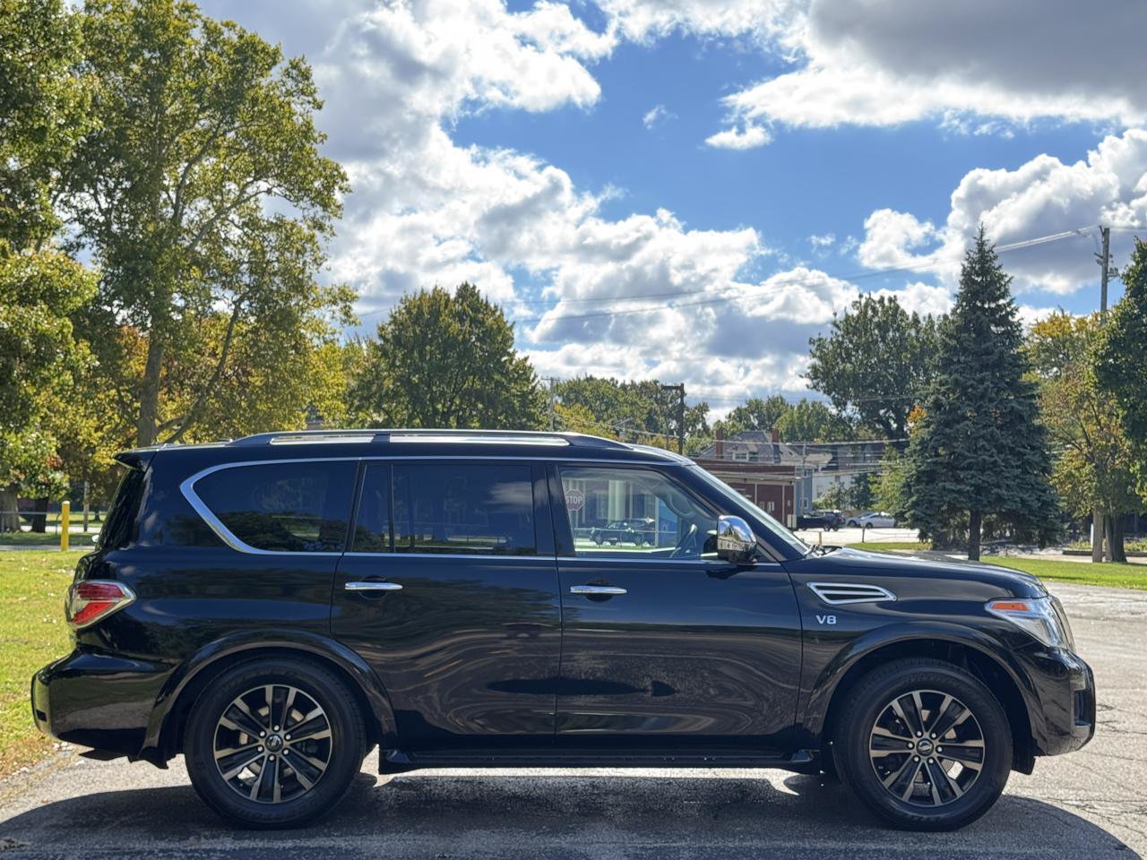 Used 2019 Nissan Armada Platinum AWD/4WD image 9