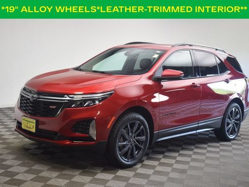 Used 2022 Chevrolet Equinox RS w/ RS Leather Package AWD/4WD image 3