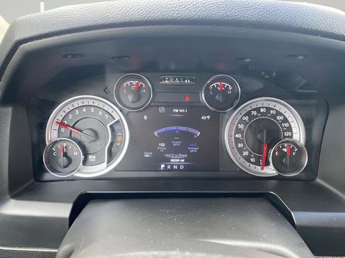 Used 2022 RAM 1500 Express w/ Wheel & Sound Group AWD/4WD image 8
