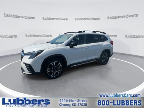 Used 2024 Subaru Ascent Limited w/ Technology Package AWD/4WD image 4