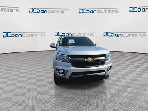 Used 2016 Chevrolet Colorado Z71 AWD/4WD image 3