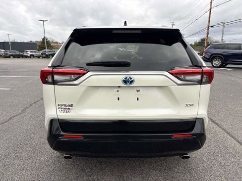 Certified 2022 Toyota RAV4 XSE image 4