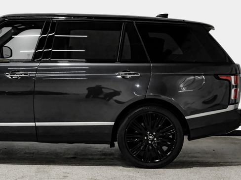 Used 2019 Land Rover Range Rover Long Wheelbase Autobiography AWD/4WD image 11