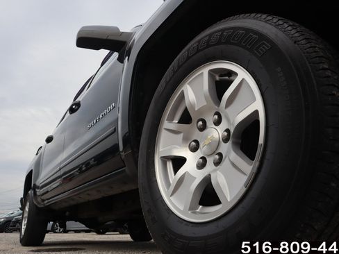 Used 2018 Chevrolet Silverado 1500 LT w/ All Star Edition image 9