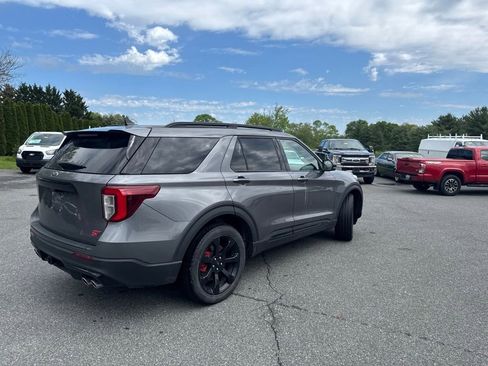 Used 2023 Ford Explorer ST w/ Equipment Group 401A AWD/4WD image 5