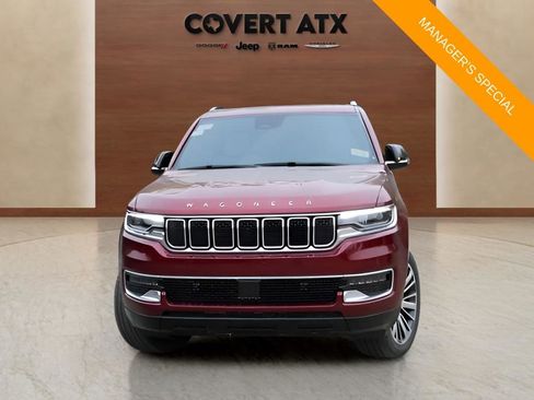 New 2025 Jeep Wagoneer L Series II AWD/4WD image 8