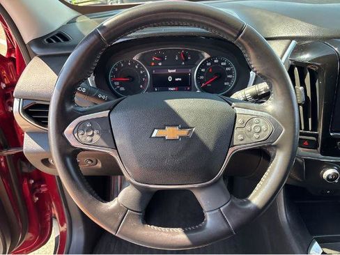 Used 2020 Chevrolet Traverse LT AWD/4WD image 19