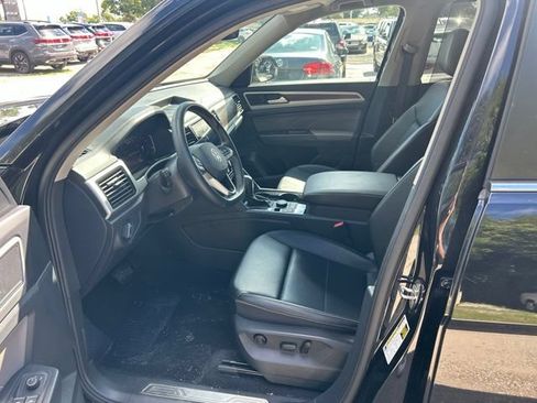 Used 2023 Volkswagen Atlas SE AWD/4WD image 5