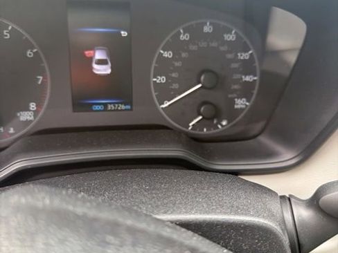 Used 2025 Toyota Corolla LE image 8