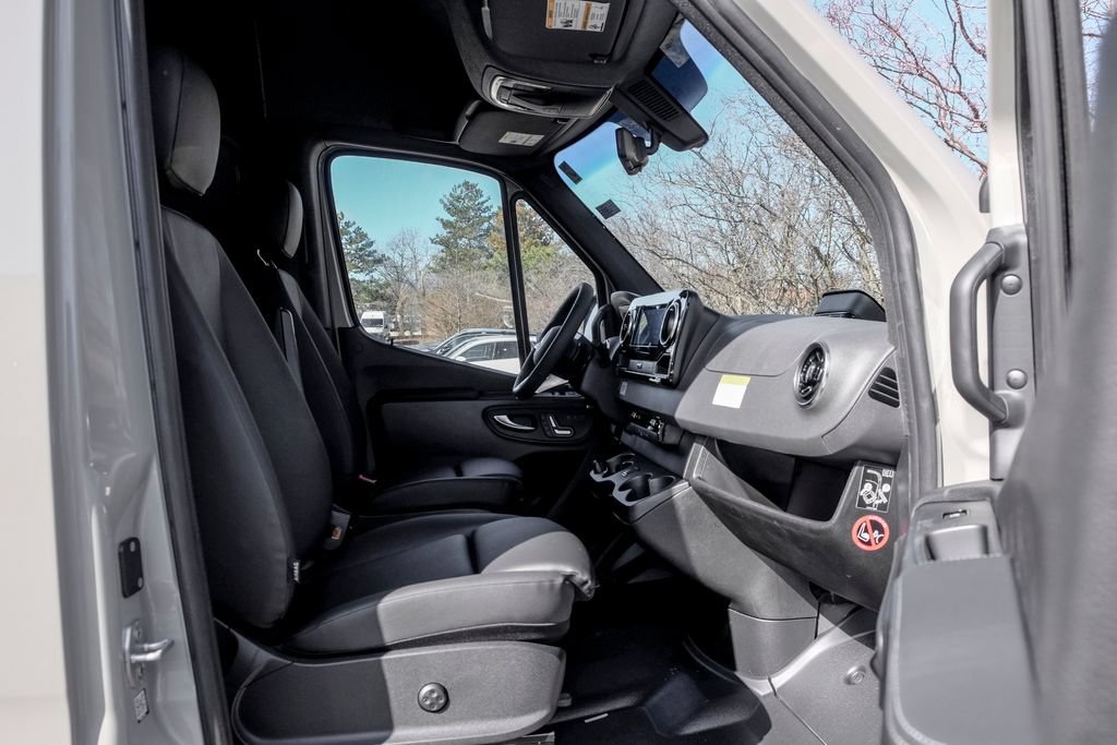 Used 2026 Mercedes-Benz Sprinter 2500 image 22