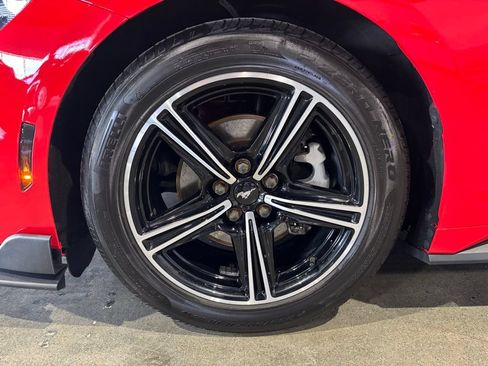 Used 2024 Ford Mustang Coupe RWD image 20