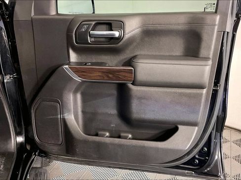 Used 2019 GMC Sierra 1500 SLT AWD/4WD image 22