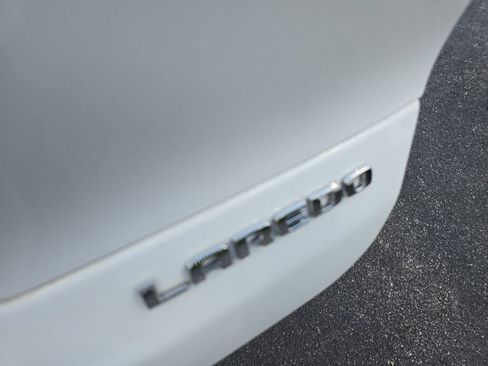 Used 2022 Jeep Grand Cherokee L Laredo w/ Luxury Tech Group I image 8