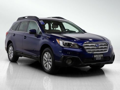 Used 2015 Subaru Outback 2.5i Premium image 7
