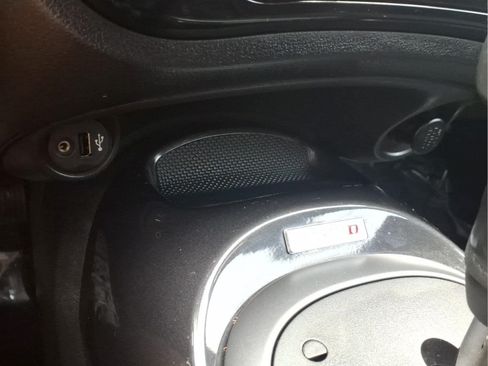 Used 2014 Nissan Juke NISMO w/ Navigation Package AWD/4WD image 19