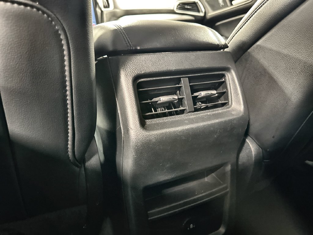 Used 2024 Ford Edge SEL AWD/4WD image 27