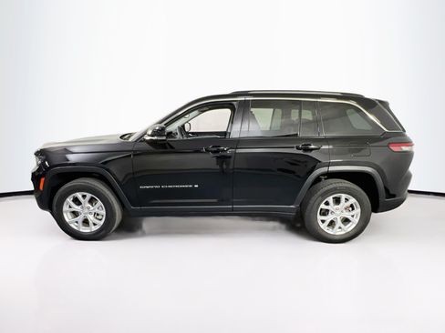 Used 2023 Jeep Grand Cherokee Limited AWD/4WD image 8