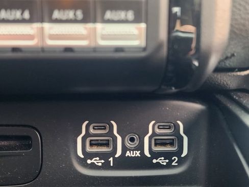 Used 2021 RAM 2500 Laramie AWD/4WD image 41