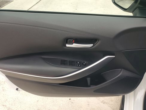 Used 2024 Toyota Corolla SE image 18