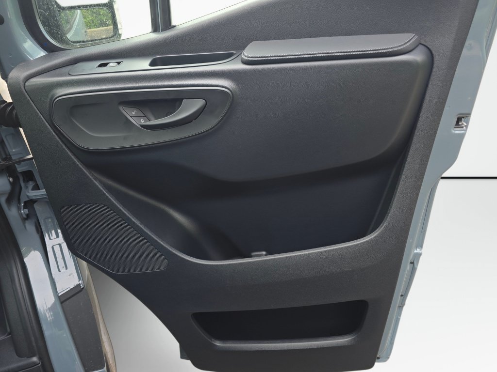 New 2026 Mercedes-Benz Sprinter 2500 image 28