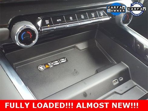 Used 2025 Chevrolet Tahoe Z71 w/ Sun And Tow Package image 16