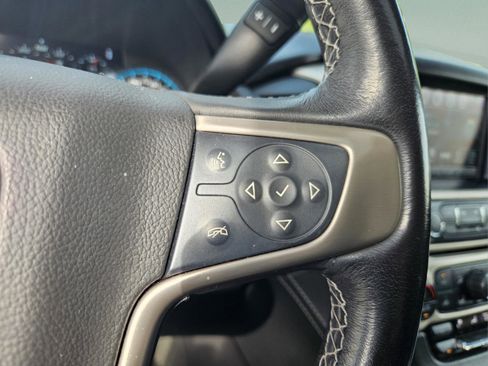 Used 2018 GMC Yukon XL Denali w/ Open Road Package image 25