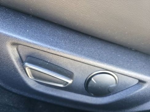 Used 2019 Ford Mustang Shelby GT350 w/ Technology Package image 13