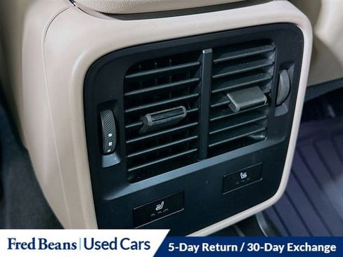 Used 2024 Porsche Taycan RWD image 27